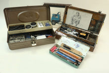 Load image into Gallery viewer, The Artist's Guide to Sketching